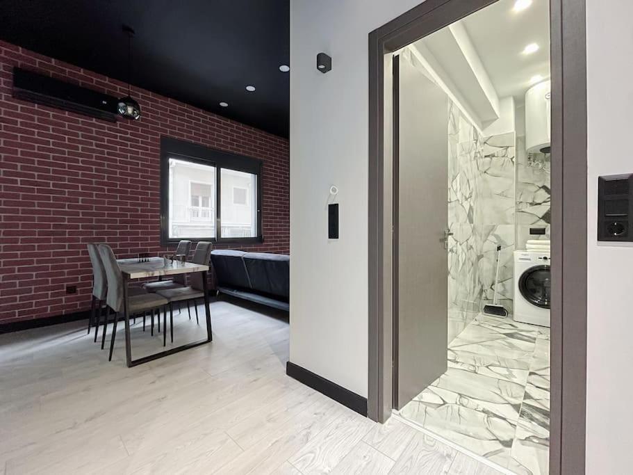 Lucky New Home #01 Vipgreece Atenas Exterior foto